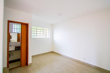 Sala de casa à venda com 3 quartos, 208m² em Vila Assunção, Santo André