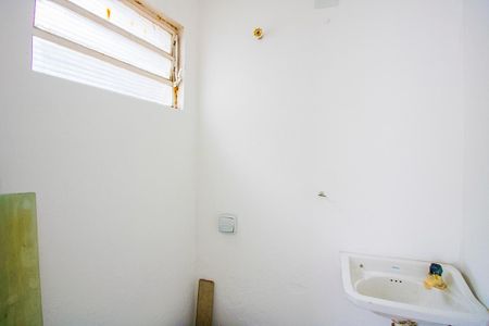 Casa para alugar com 208m², 3 quartos e 2 vagasBanheiro de serviço