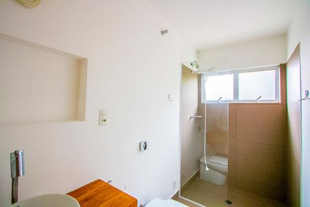 Casa para alugar com 208m², 3 quartos e 2 vagasBanheiro do quarto 1