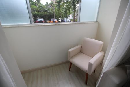 Varanda de apartamento para alugar com 2 quartos, 50m² em Jacarepaguá, Rio de Janeiro