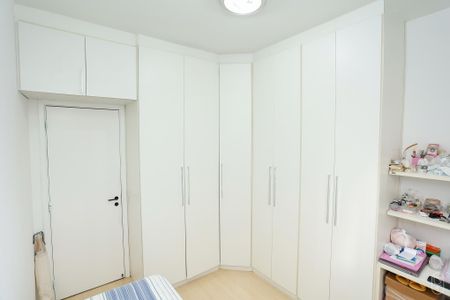 Apartamento à venda com 72m², 2 quartos e 2 vagasQuarto