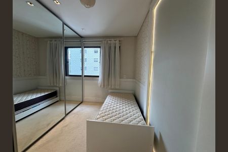 Apartamento à venda com 118m², 3 quartos e 2 vagasSuíte 2