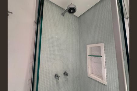 Apartamento à venda com 118m², 3 quartos e 2 vagasBanheiro da Suíte 2