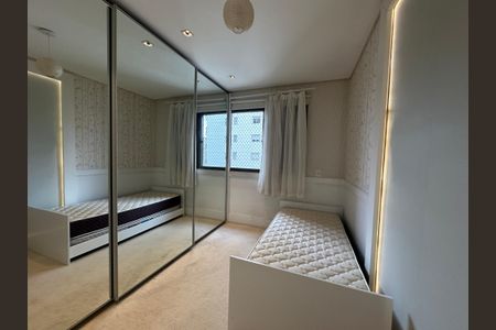 Apartamento à venda com 118m², 3 quartos e 2 vagasSuíte 2