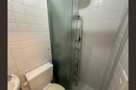 Apartamento à venda com 118m², 3 quartos e 2 vagasBanheiro de serviço