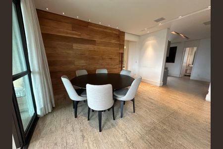Apartamento à venda com 118m², 3 quartos e 2 vagasSala
