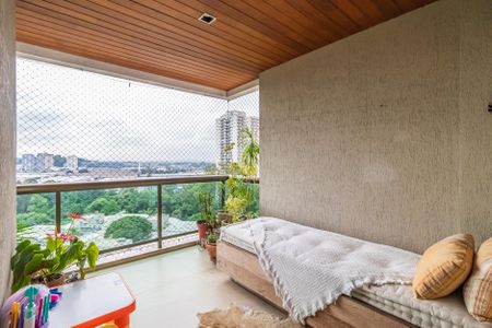 Sala de apartamento à venda com 2 quartos, 118m² em Alphaville Industrial, Barueri