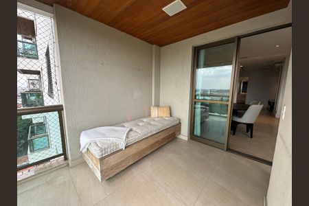 Apartamento à venda com 118m², 3 quartos e 2 vagasVaranda da Sala