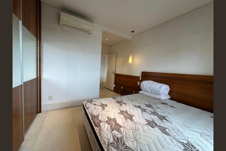 Apartamento à venda com 118m², 3 quartos e 2 vagasSuíte 1