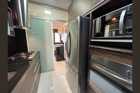 Apartamento à venda com 118m², 3 quartos e 2 vagasCozinha