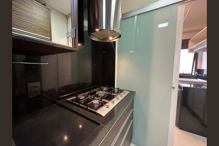 Apartamento à venda com 118m², 3 quartos e 2 vagasCozinha