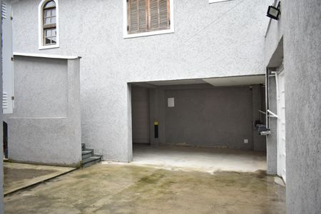 Garagem de casa à venda com 3 quartos, 250m² em Planalto Paulista, São Paulo