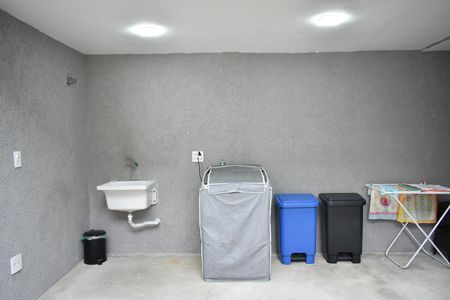 Área de Serviço de casa à venda com 3 quartos, 250m² em Planalto Paulista, São Paulo