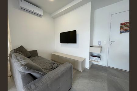 Sala de apartamento para alugar com 2 quartos, 55m² em Vila Sonia, São Paulo
