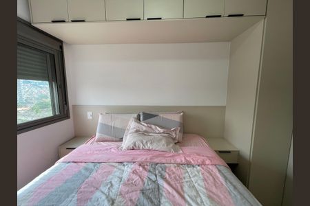 Quarto 1 de apartamento para alugar com 2 quartos, 55m² em Vila Sonia, São Paulo