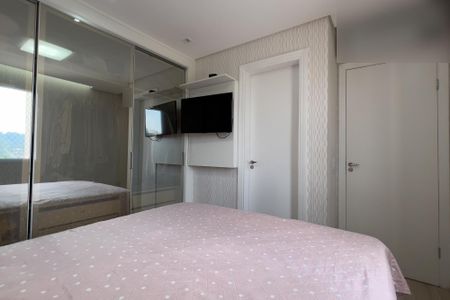 Apartamento à venda com 62m², 3 quartos e 1 vaga Apartamento à venda com 62m², 3 quartos e 1 vagaSuíte