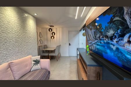 Apartamento à venda com 68m², 2 quartos e 1 vagaSala