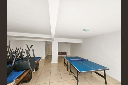 Apartamento para alugar com 75m², 2 quartos e 1 vagaÁrea de Lazer 
