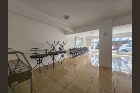 Apartamento para alugar com 75m², 2 quartos e 1 vagaÁrea de Lazer 
