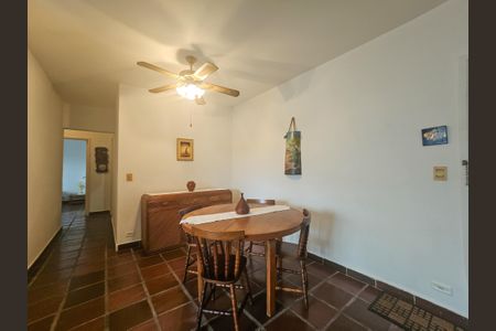 Apartamento para alugar com 75m², 2 quartos e 1 vagaSala