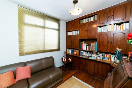 Apartamento à venda com 280m², 3 quartos e 2 vagas Apartamento à venda com 280m², 3 quartos e 2 vagasQuarto 2