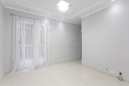 Sala de apartamento para alugar com 2 quartos, 52m² em Itaquera, São Paulo