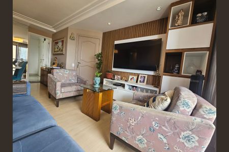 Apartamento à venda com 87m², 4 quartos e 2 vagasSala