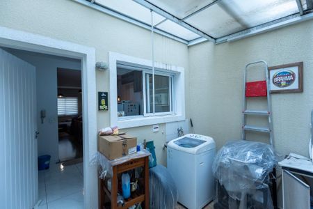 Casa de condomínio à venda com 101m², 2 quartos e 2 vagas Casa de condomínio à venda com 101m², 2 quartos e 2 vagasÁrea de Serviço