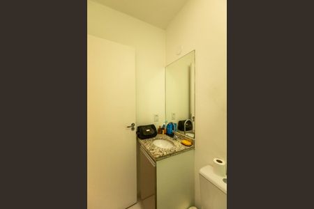 Casa de condomínio à venda com 101m², 2 quartos e 2 vagas Casa de condomínio à venda com 101m², 2 quartos e 2 vagasBanheiro da Suíte 1