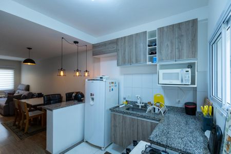 Casa de condomínio à venda com 101m², 2 quartos e 2 vagas Casa de condomínio à venda com 101m², 2 quartos e 2 vagasCozinha americana