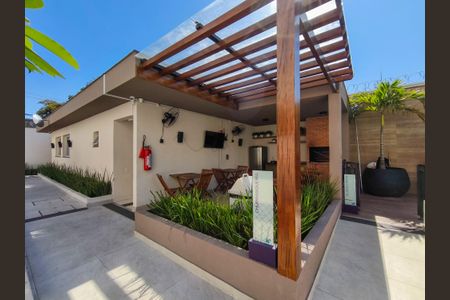 Apartamento para alugar com 42m², 2 quartos e 1 vaga Apartamento para alugar com 42m², 2 quartos e 1 vagaÁrea comum - Churrasqueira