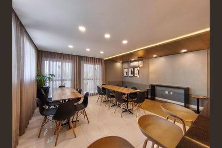 Apartamento para alugar com 42m², 2 quartos e 1 vaga Apartamento para alugar com 42m², 2 quartos e 1 vagaÁrea comum - Salão de festas