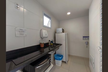 Apartamento para alugar com 42m², 2 quartos e 1 vaga Apartamento para alugar com 42m², 2 quartos e 1 vagaÁrea comum - Salão de festas