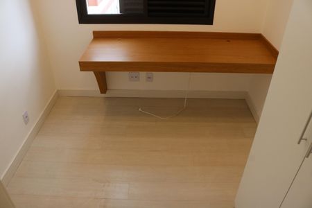 Quarto 1 de apartamento para alugar com 2 quartos, 49m² em Perdizes, São Paulo