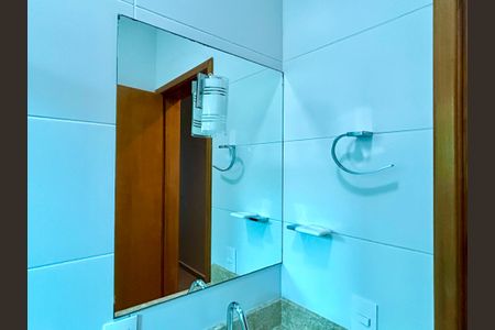 Casa para alugar com 178m², 3 quartos e 3 vagasBanheiro da Suíte