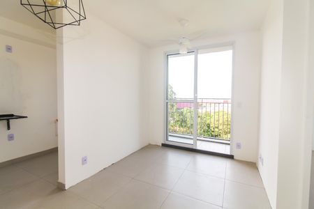 Sala de apartamento para alugar com 2 quartos, 50m² em Cidade Líder, São Paulo