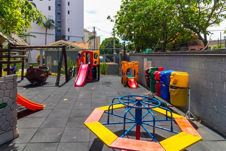 Apartamento à venda com 45m², 2 quartos e 1 vagaÁrea comum - Playground