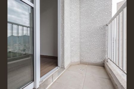 Apartamento para alugar com 49m², 2 quartos e 2 vagas