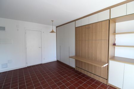 Apartamento para alugar com 27m², 1 quarto e sem vagaSala/Quarto