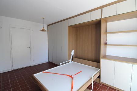 Apartamento para alugar com 27m², 1 quarto e sem vagaSala/Quarto