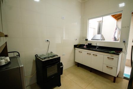 Casa de condomínio para alugar com 64m², 2 quartos e 1 vagaCozinha