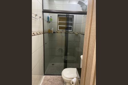 Banheiro de casa de condomínio à venda com 2 quartos, 75m² em Vila Jacuí, São Paulo