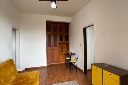 Sala de apartamento para alugar com 1 quarto, 64m² em Ponta da Praia, Santos