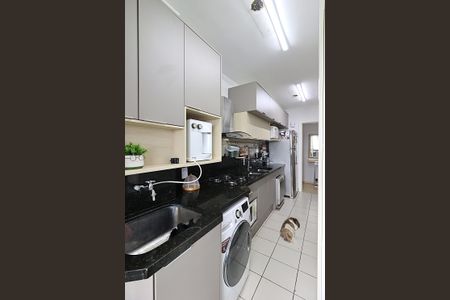 Apartamento à venda com 95m², 3 quartos e 2 vagasCozinha e Área de Serviço