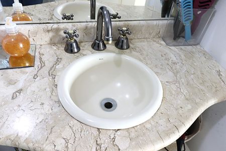 Apartamento à venda com 95m², 3 quartos e 2 vagasBanheiro Social