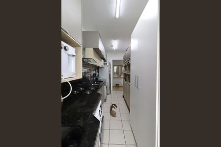 Apartamento à venda com 95m², 3 quartos e 2 vagasCozinha e Área de Serviço