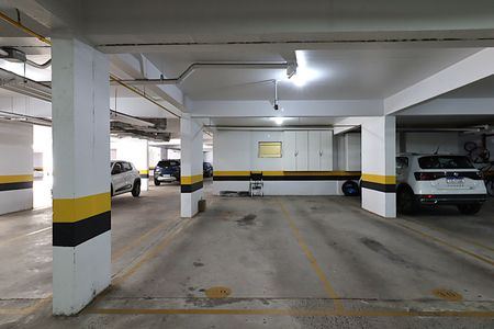 Apartamento à venda com 95m², 3 quartos e 2 vagasÁrea comum - Garagem