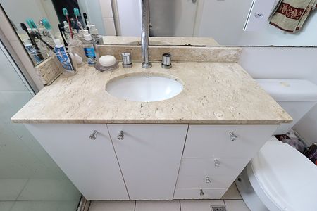 Apartamento à venda com 95m², 3 quartos e 2 vagasBanheiro da Suíte