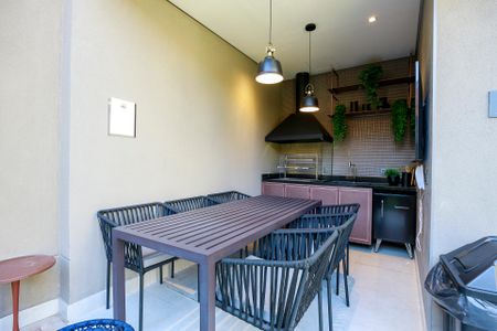 Apartamento à venda com 75m², 2 quartos e 1 vagaChurrasqueira