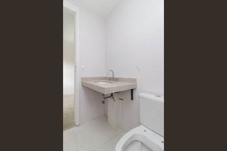 Apartamento à venda com 75m², 2 quartos e 1 vagaSuíte 2 - Banheiro